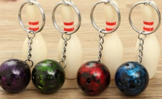 Přívěšek na klíče - koule / kuželka - různé barvy